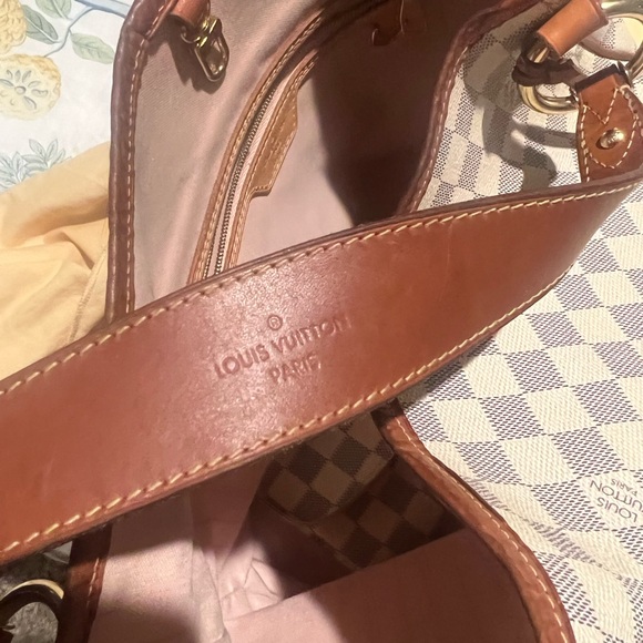 Damier Azur MM Rose & Emilie wallet - Picture 6 of 6